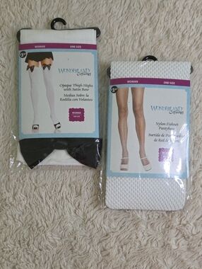 Women's Wonderland Costumes Fishnet Pantyhose & Thigh High NWT